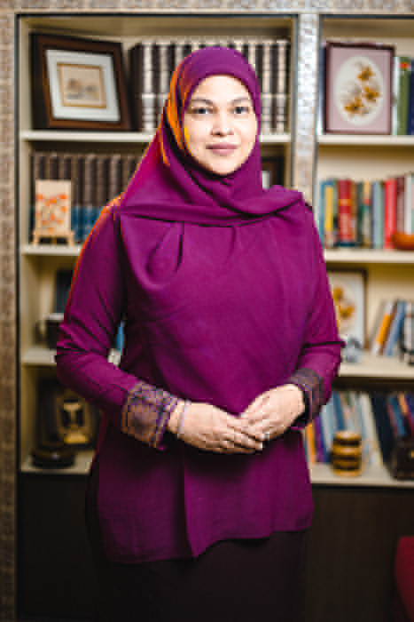 Dr. Ruksheda Syeda at Trellis Family Centre